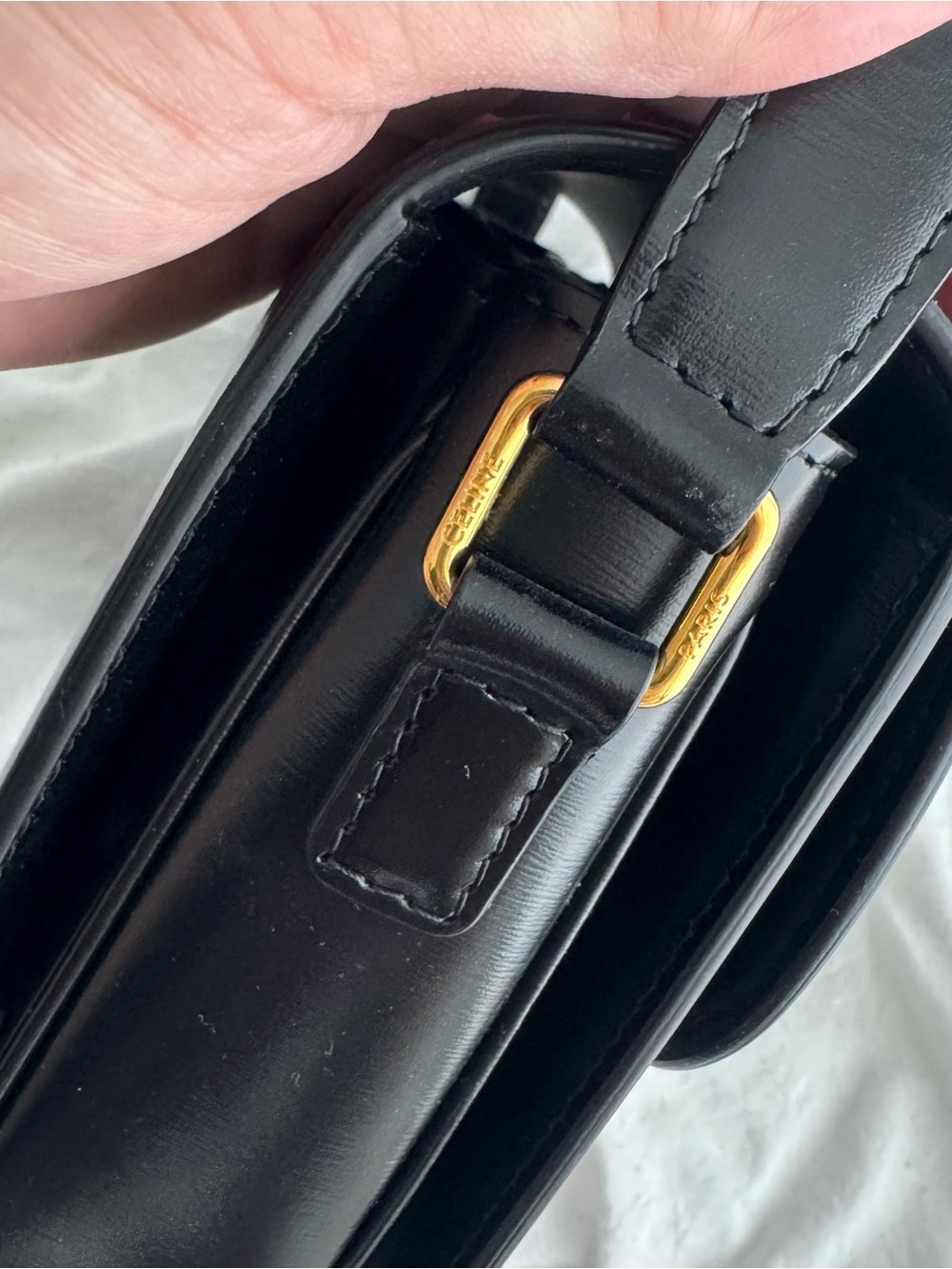 Celine Triomphe Crossbody bag in Black leather and Gold Hardware - Picture 4 of 13